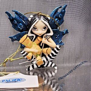🧞‍♀️ Cute SMALL 𝐅𝐀𝐈𝐑𝐘 𝐕𝐎𝐎𝐃𝐎𝐎 Figurine Ornament 2010 NEW